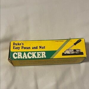 Easy Pecan and Nut‎ Cracker -